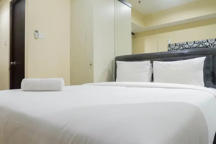 Cozy Studio At Tamansari Papilio Apartment - Surabaya
