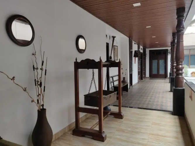 Mudra midtown rooms and suites