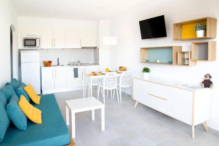 1 Bedroom Double Apartment