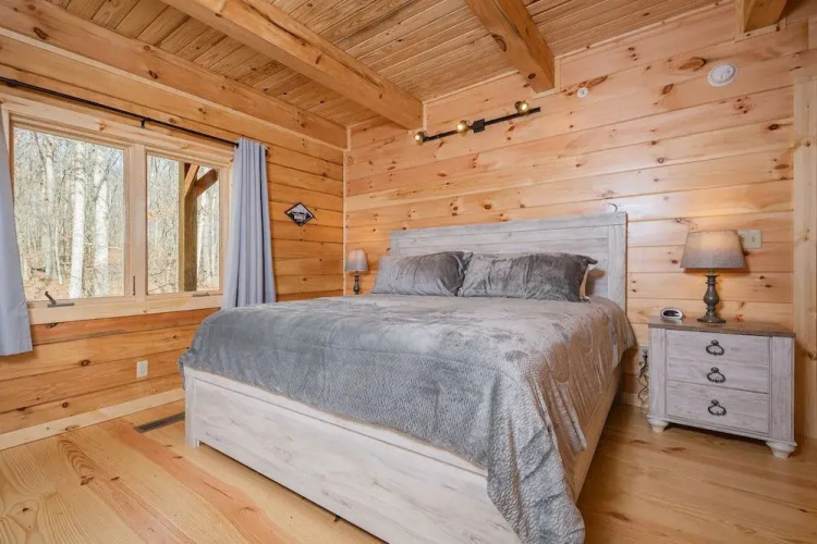 Wander Inn by Taylor Made Deep Creek