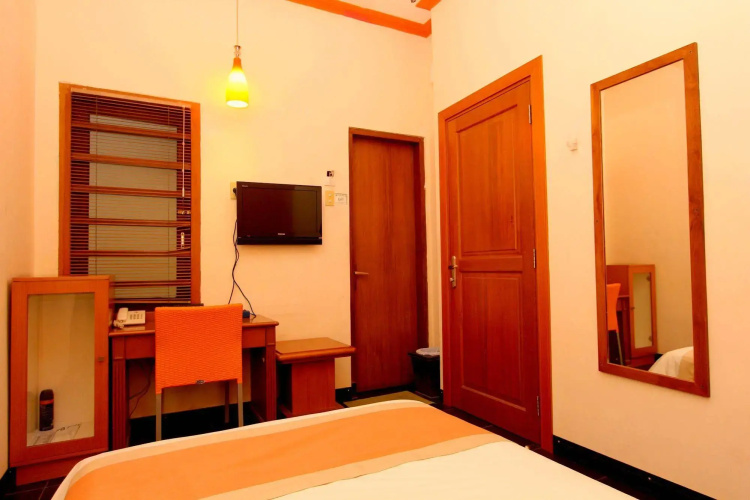 Dhanesvara Holistic Unique Homestay