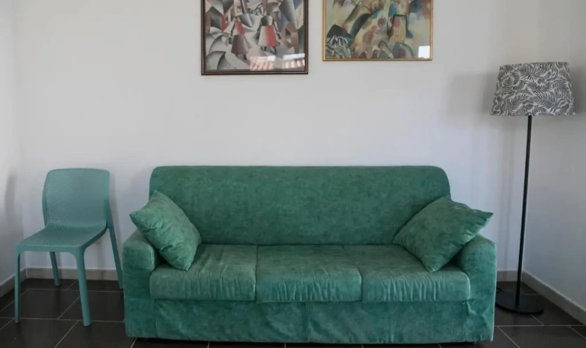 2 Bedrooms Apartment