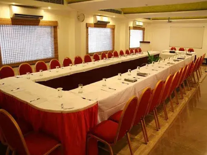 Karan Hotel