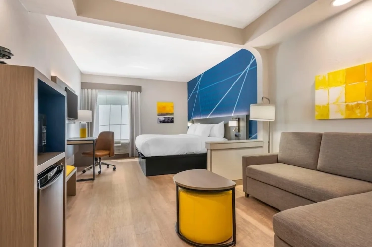 Double Suite