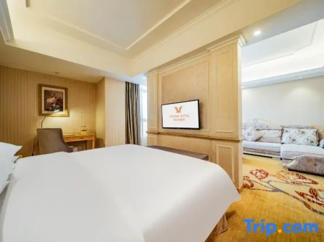 Deluxe Double Suite