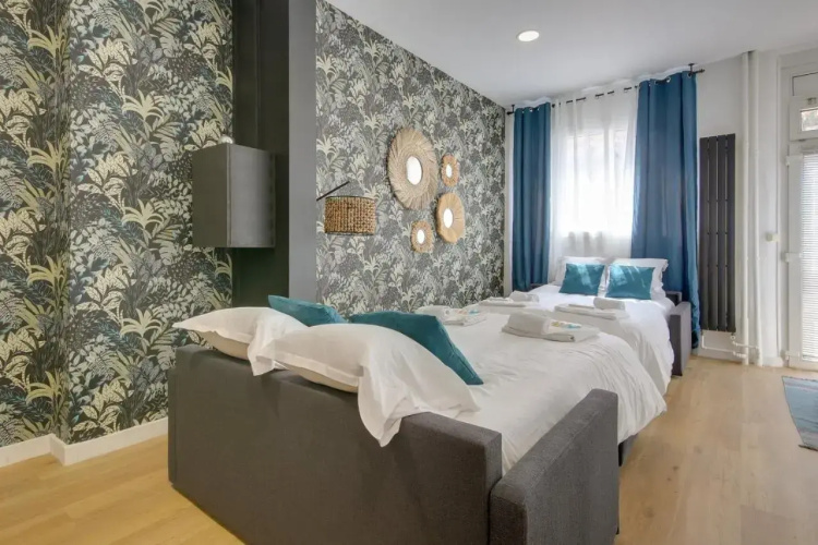 195-Suite Royal in Paris
