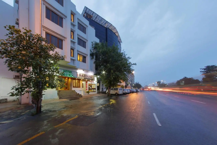 Hotel Apex Surat