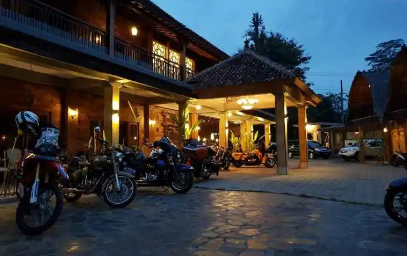 Khanaya Hotel Borobudur