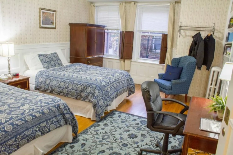 Deluxe Quadruple room
