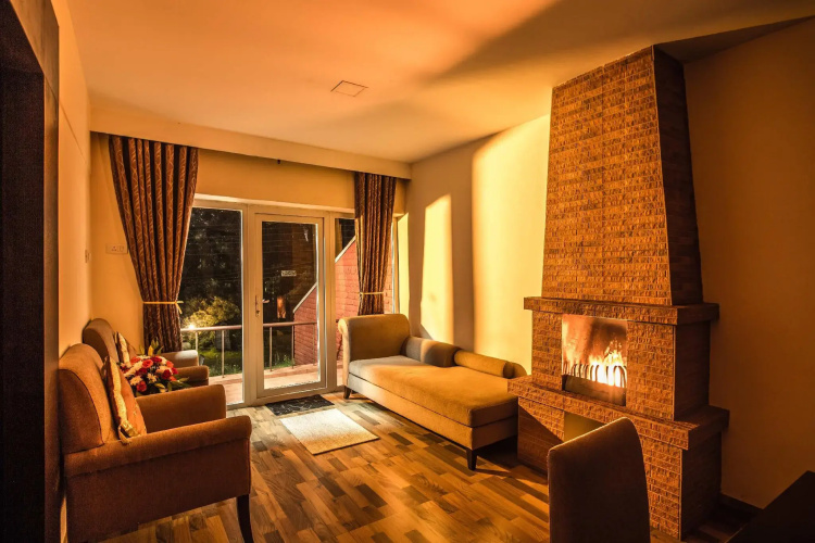 Hotel Lakeview Ooty