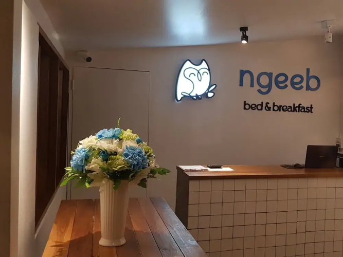Ngeeb Bed & Breakfast