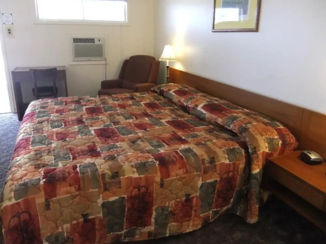 The Hills Motel