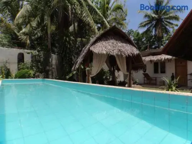 Alumbung Cottages