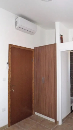 Cozy Apartment 16 With Double bed Sleeper Couch