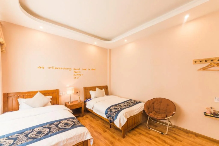 Small Times Inn