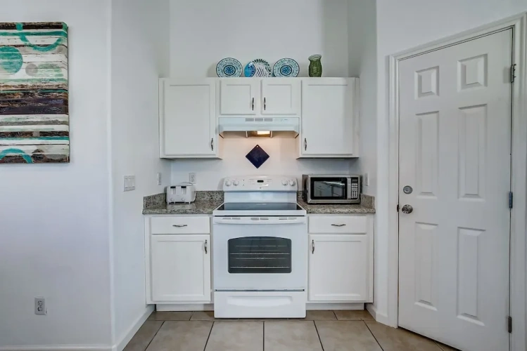 3 Bedrooms Cottage