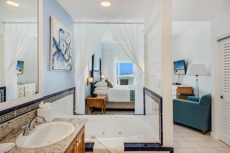Deluxe Studio beachfront
