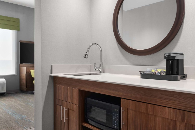 Hampton Inn by Hilton Kingston photo 29