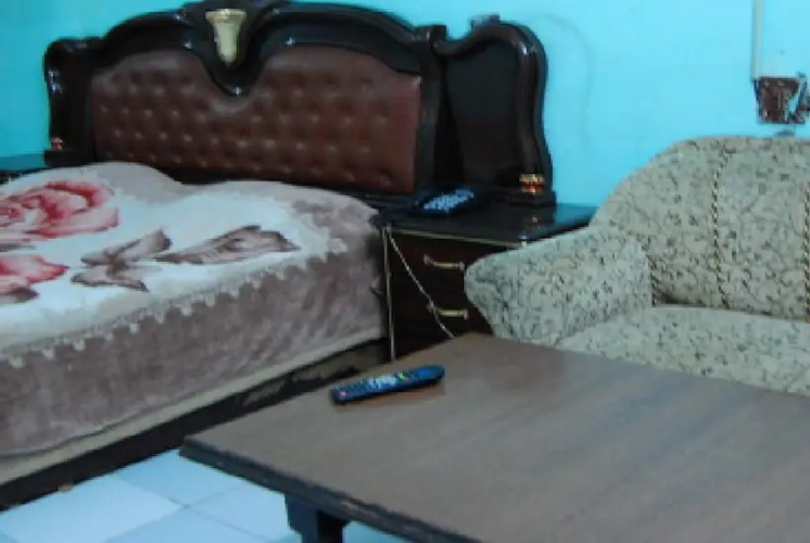 Hotel Viren International