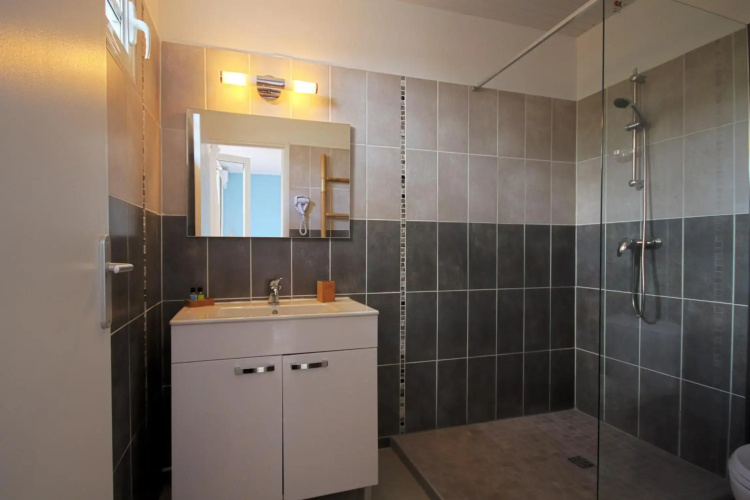 Villa with private pool MQDI53