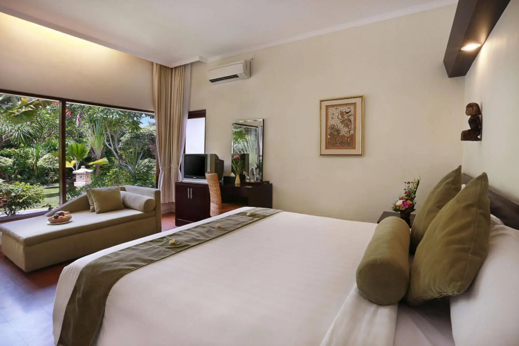 Respati Beach Hotel