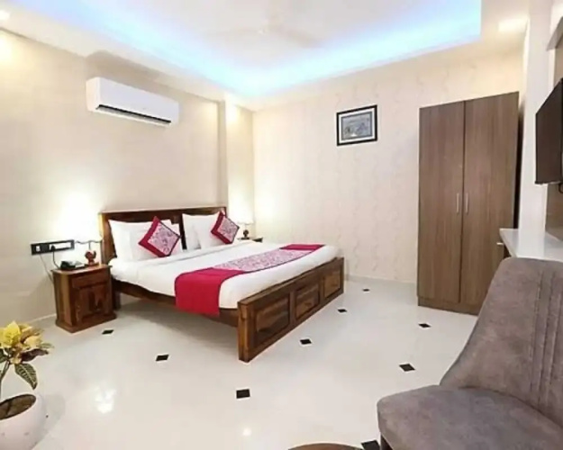Lavit Hotel