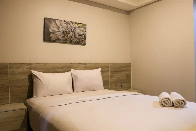 Nice And Stylist Studio At Gold Coast Apartment