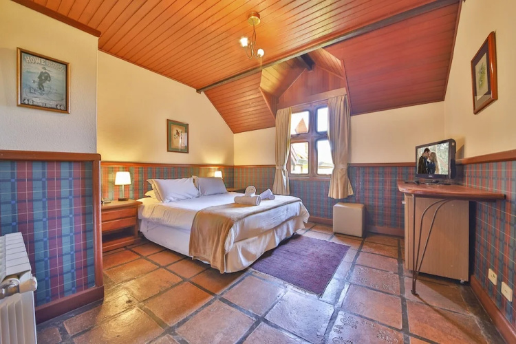 Esquilo Hotel
