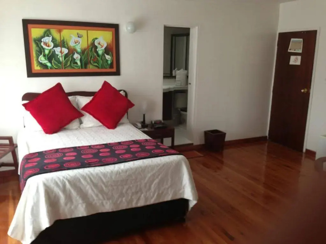 Regines Hotel