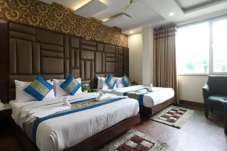 Deluxe Triple room