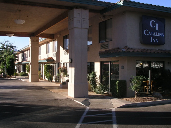 Catalina Inn