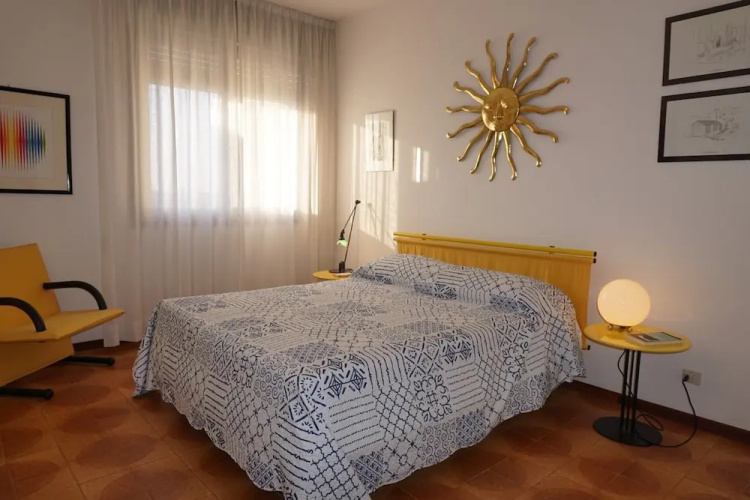 Great Flat With Shared Pool for six Guests-beahost