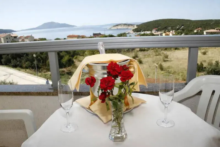 Hotel Zlatni Lav