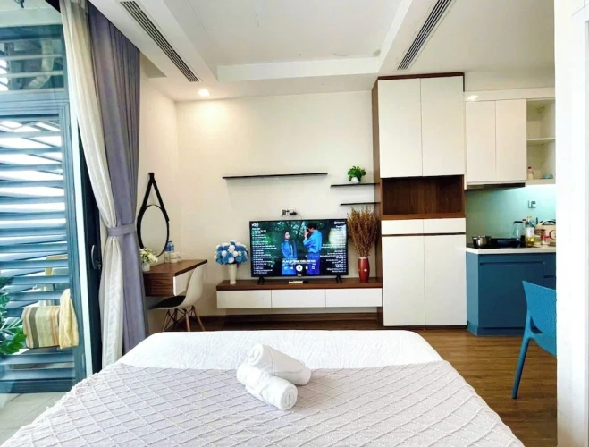 Luxury Studio