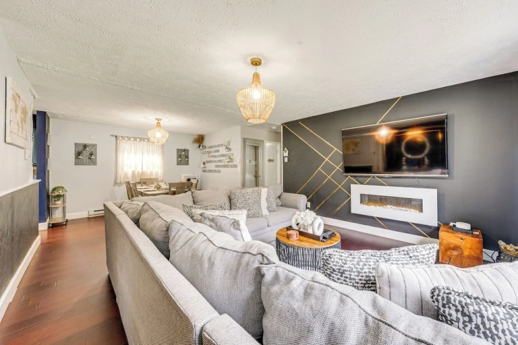 3 Bedrooms Cottage