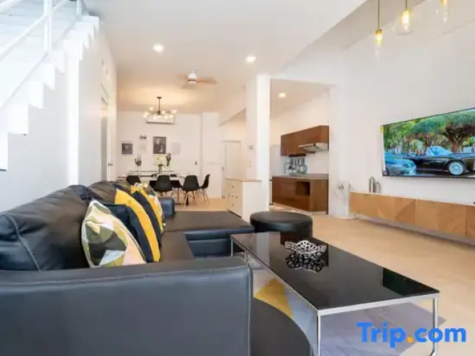 Wink House Patong Phuket 4B