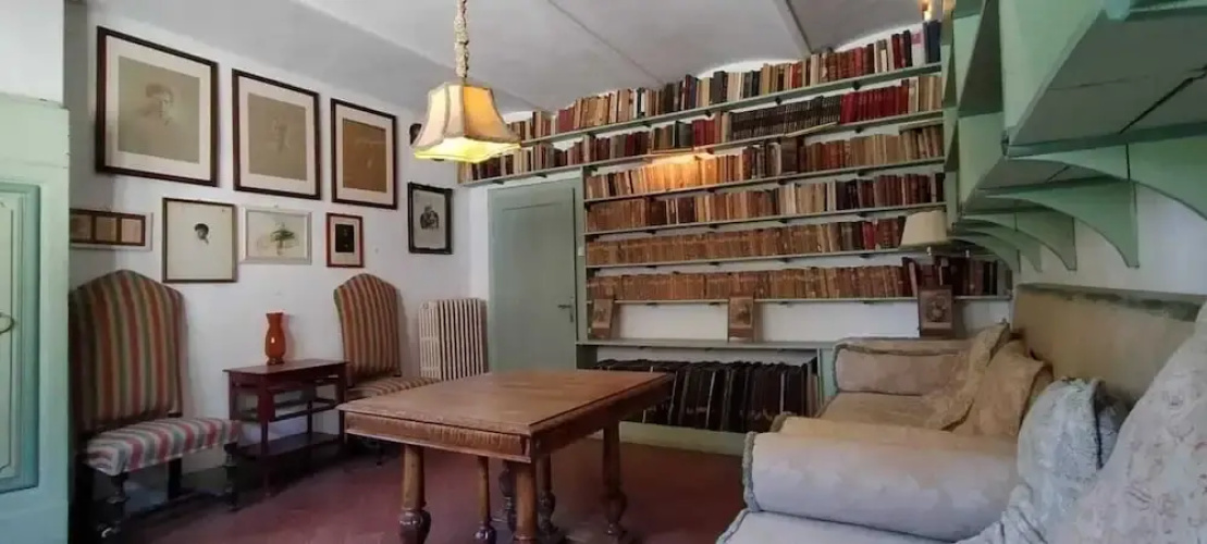 Newly Refurbished 2-bed Apartment in Certaldo
