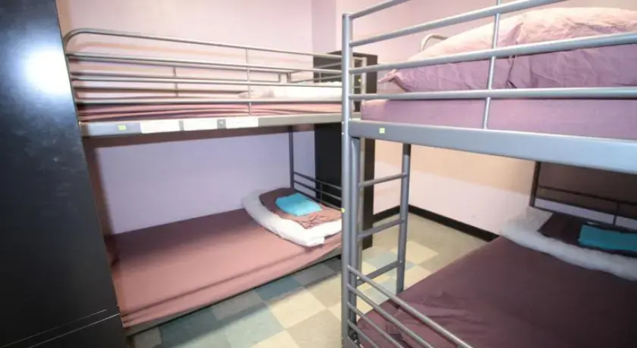 Manhattan Hostel
