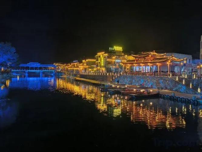Yaoli Ancient Town Hotel
