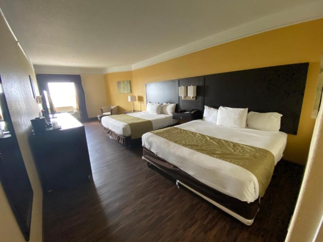 Standard Quadruple room
