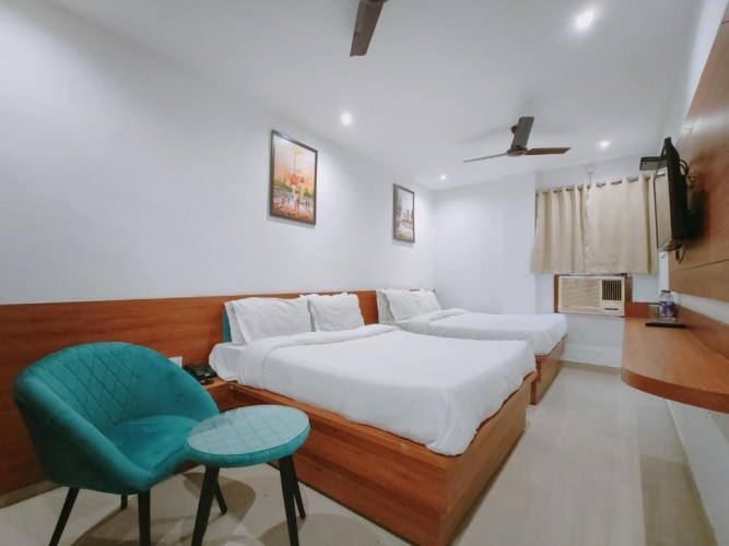Standard Family room