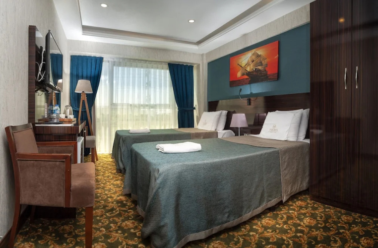 Marinn Deluxe Hotel