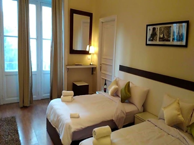 Deluxe Twin room