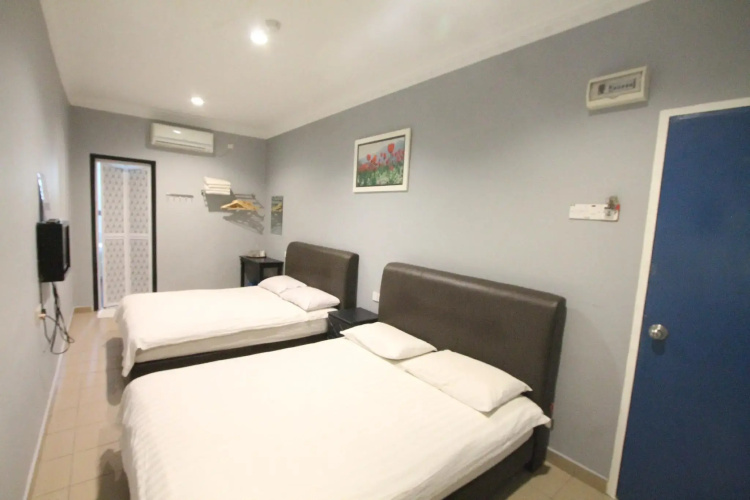 Hotel Station 18