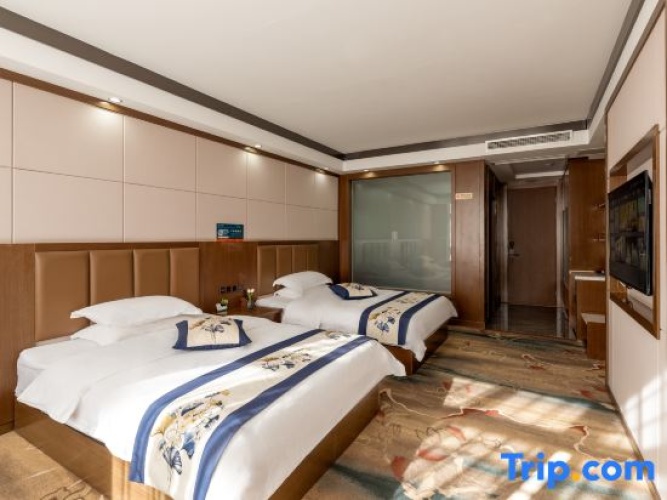 Standard room with view