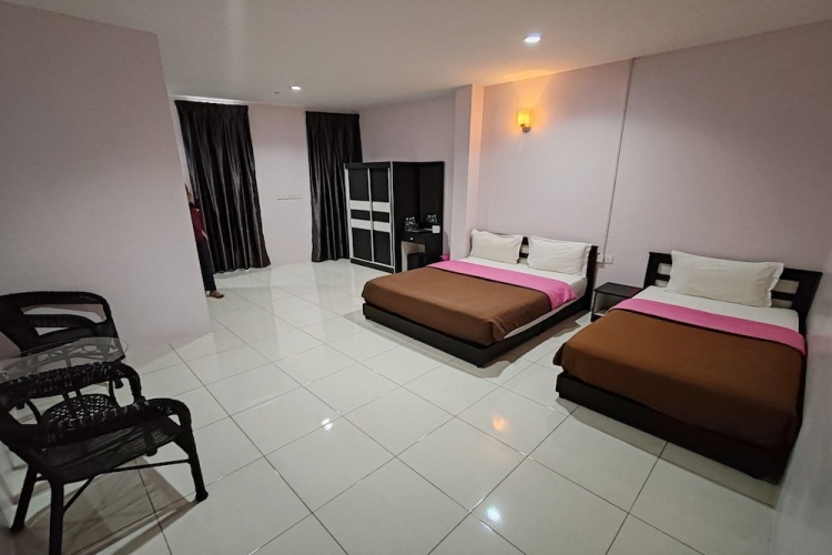Guest rooms