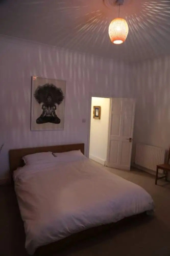 1 Bedroom Flat With Skylights Sleeps 2