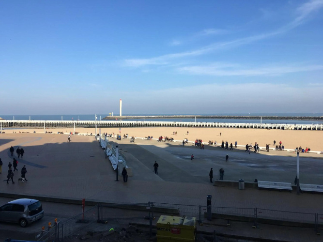 prachtige studio met havenzicht