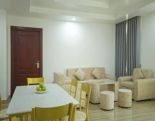 2 Bedrooms Apartment