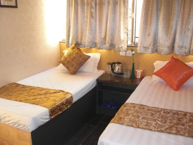 Dynasty Commercial Hotel
